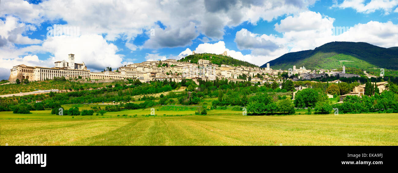 Panorama Blick auf Assisi, religiöse Stadt in Umbrien, Italien Stockfoto