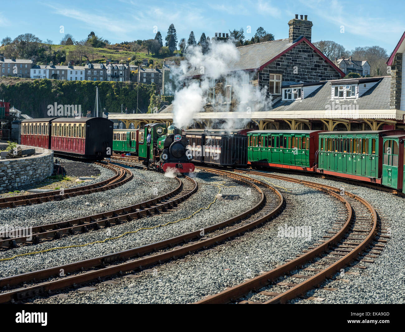 Blanche, ein Sattel-Tenderlok tender kann sich austoben am Bahnhof von Porthmadog, Wales. Stockfoto