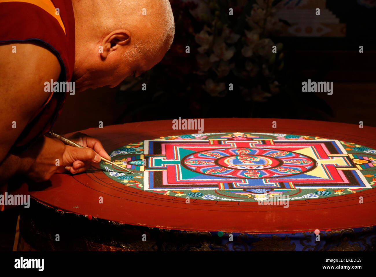 Buddhistische Sand Mandala, eine spirituelle und rituelle Symbol für das Universum, Paris, Frankreich, Europa Stockfoto