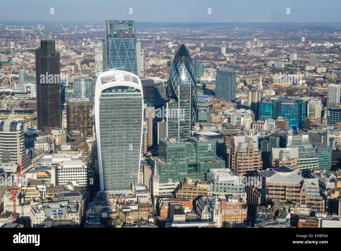 Erhöhten Blick auf die Wolkenkratzer im Finanzbezirk der City of London, London, England, Vereinigtes Königreich, Europa Stockfoto