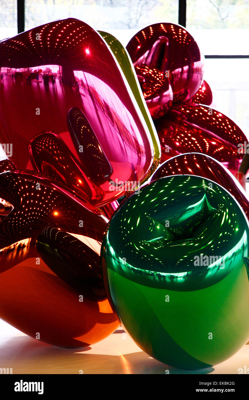 Das Kunstwerk "Tulpen" Eroeffnung der Ausstellung "Jeff Koons. Feier