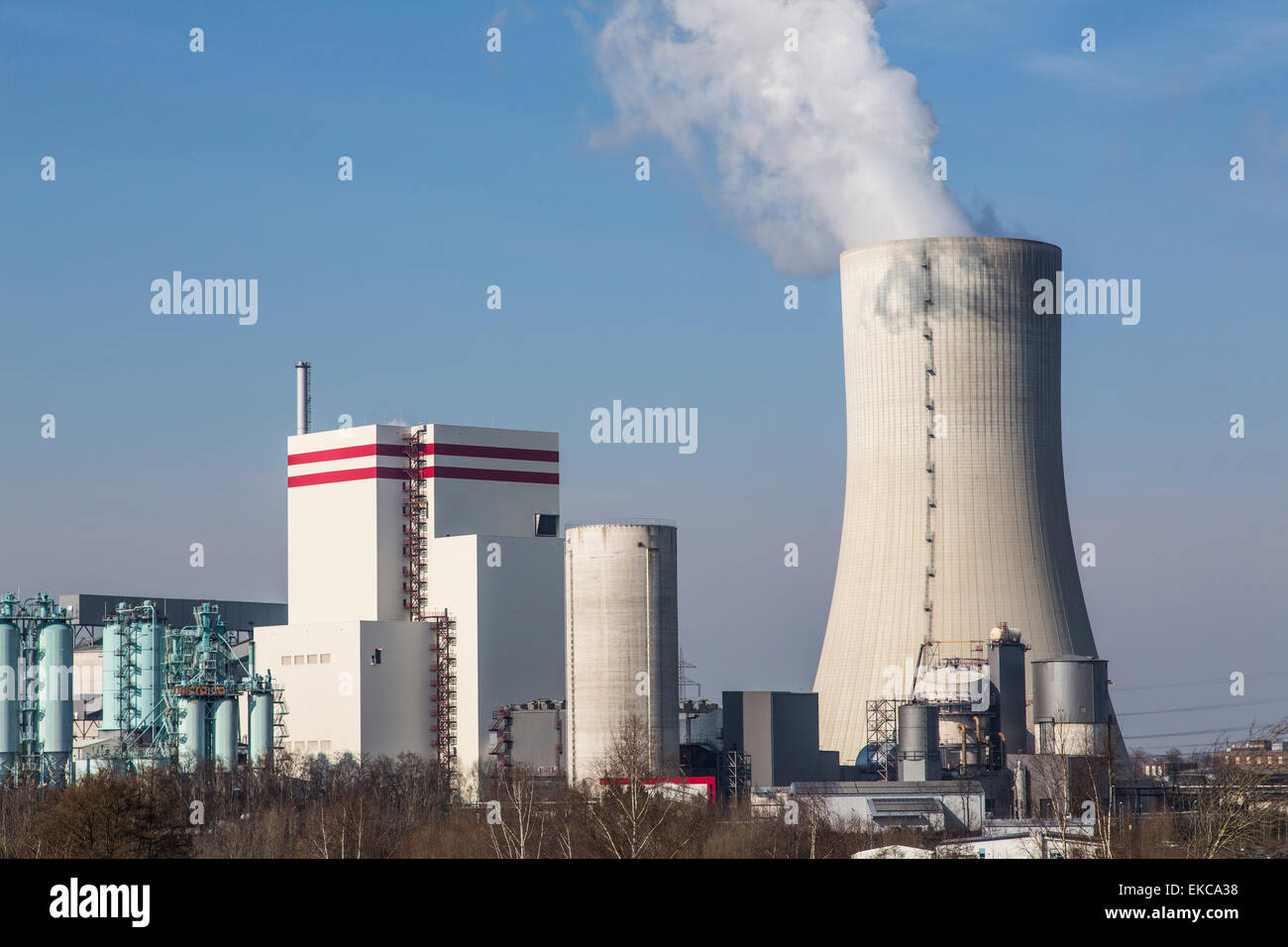 Kohle-Kraftwerk Lünen, Deutschland, betrieben von Trianel, am Datteln-Hamm-Kanal, produziert es Strom und Fernwärme Stockfoto