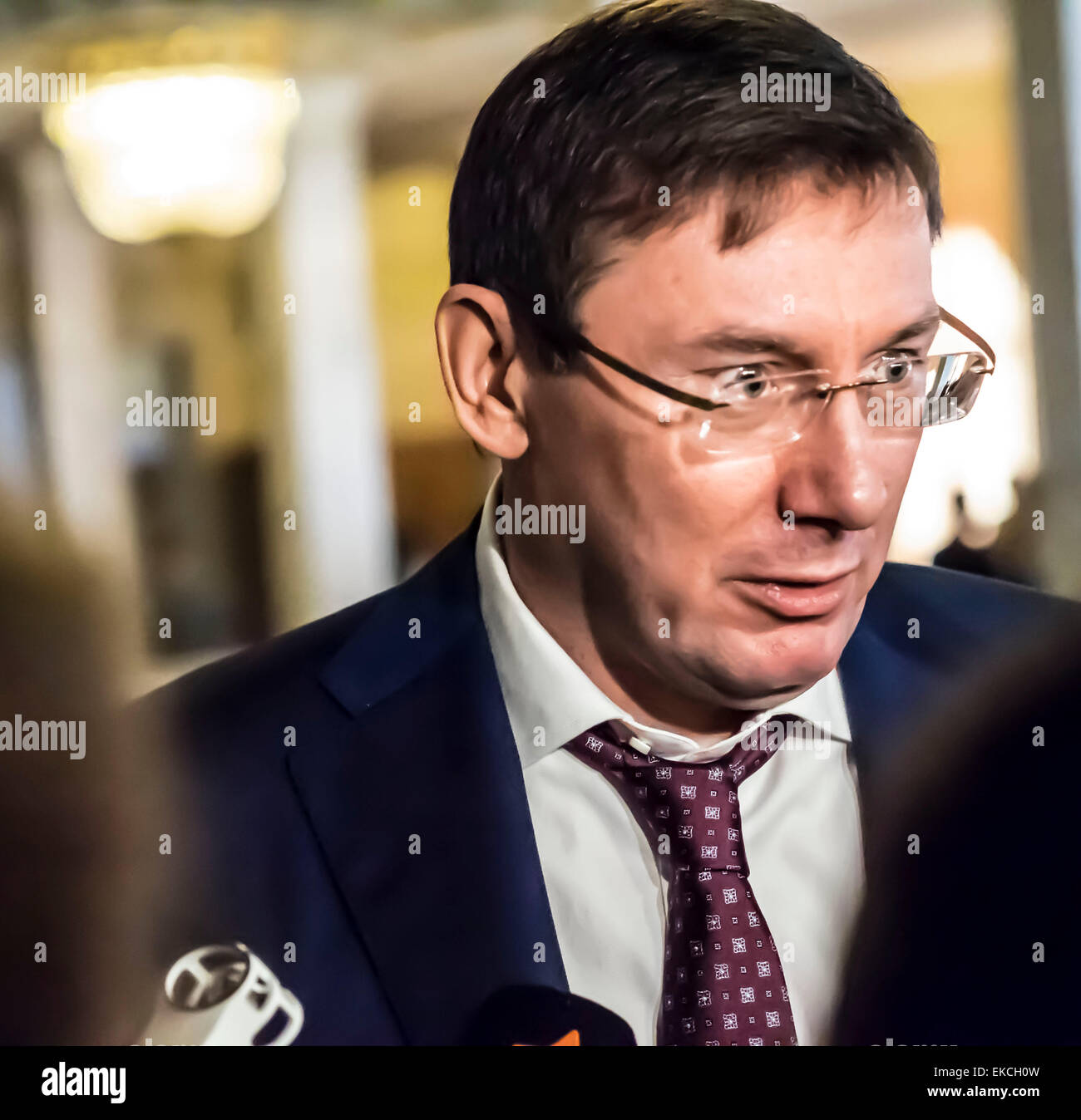 Kiew, Ukraine. 9. April 2015. Yuriy Lutsenko ist der Leiter der Bloc Poroschenko in das Verkhovna Rada der Ukraine Credit: Igor Golovnov/Alamy Live News Stockfoto