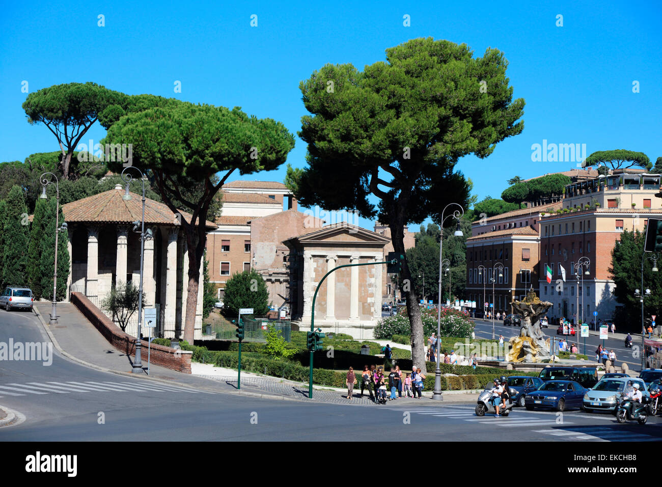 Italien Rom Piazza della Bocca della Verita Via Luigi Petroselli Stockfoto