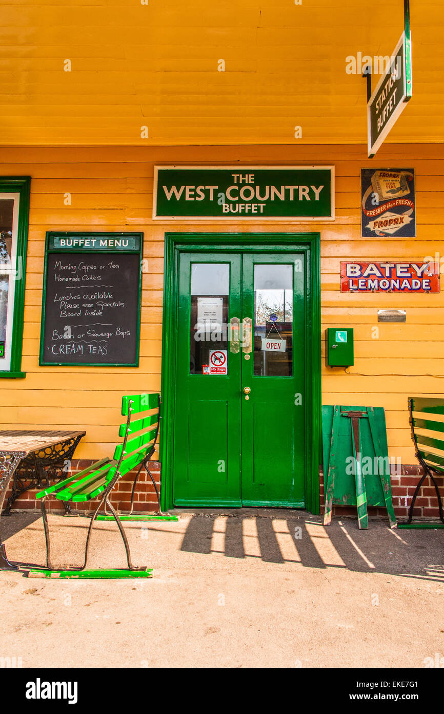 Das West Country Buffet im Alresford Station, Brunnenkresse Linie Mitte Hants Eisenbahn, Hampshire, England, UK Stockfoto