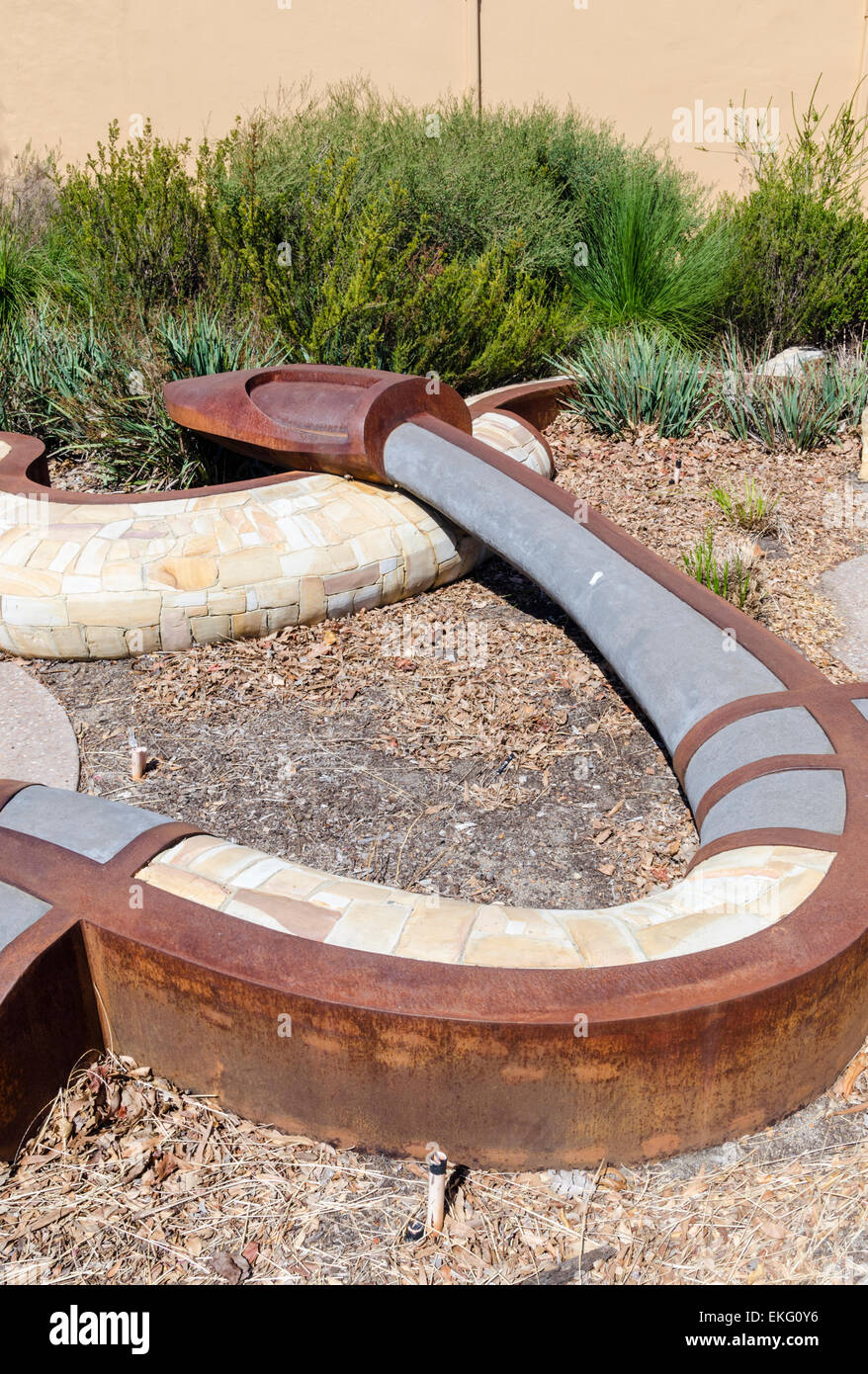 Wagyl Skulptur in Donnybrook indigenen Skulpturenpark, Shire von Donnybrook-Balingup, Westaustralien Stockfoto