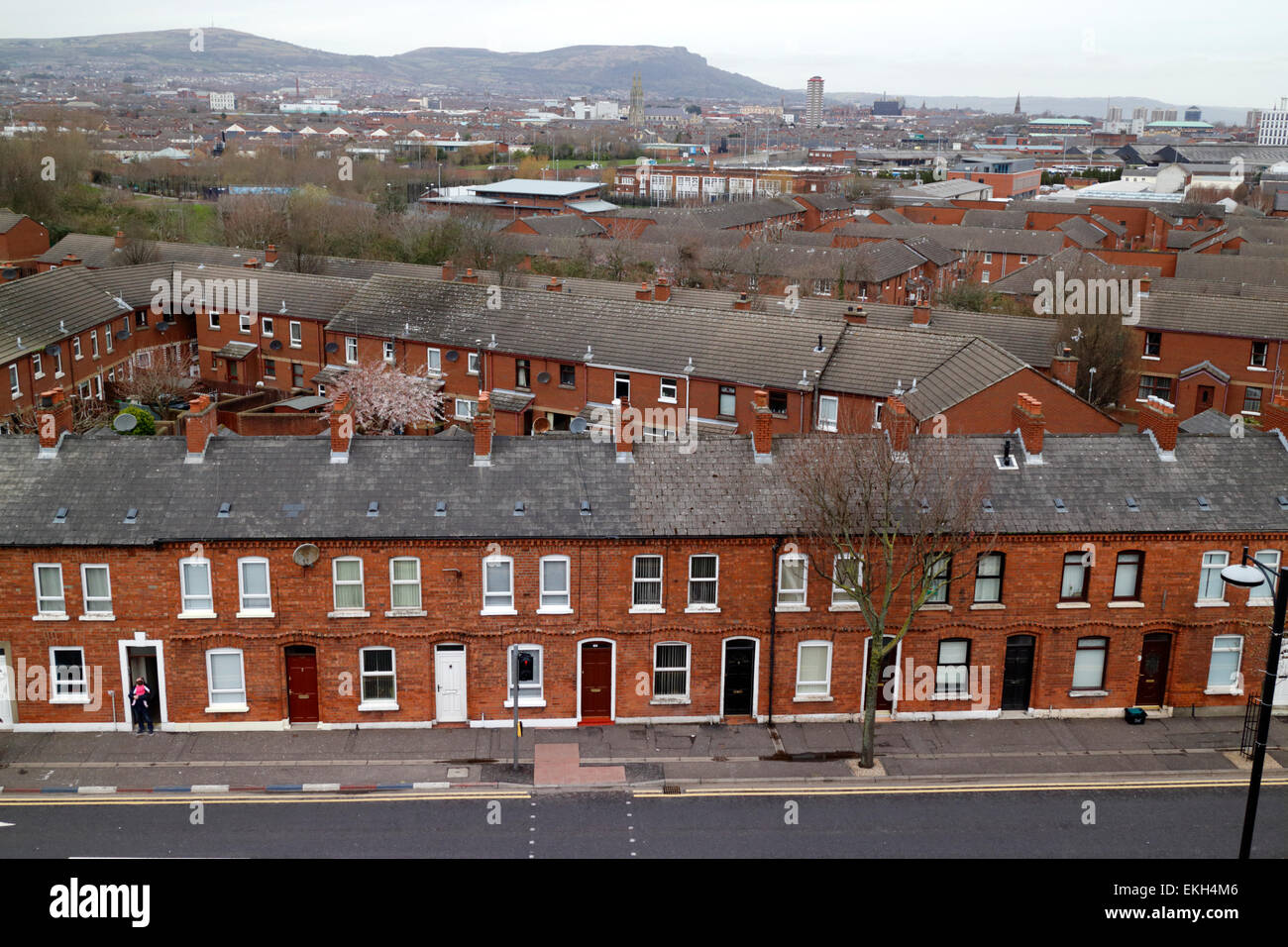 Blick über den alten Ortsteil von Süd- und West Belfast Nordirland Stockfoto