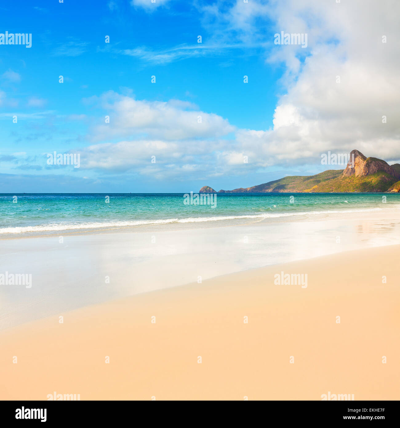 Strand und Meer. Insel auf dem Hintergrund Stockfoto