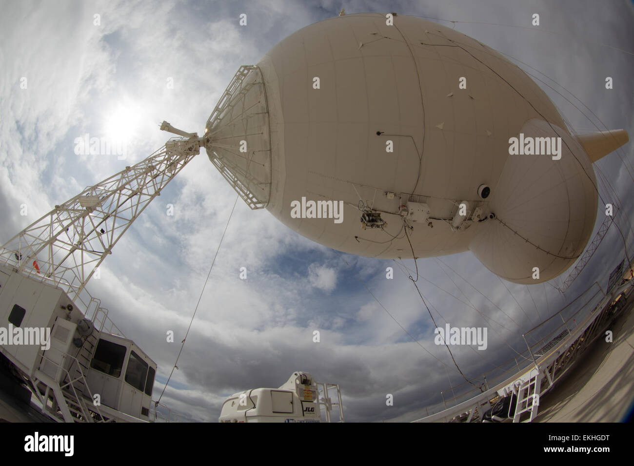 Das Office of Air and Marine setzte das TARS-System (Tethered Aerostat Radar System) in Deming (New Mexico) ein, um die Grenzüberwachung zu verbessern und illegale Aktivitäten entlang der Grenze zwischen den USA und Mexiko aufzudecken. Stockfoto
