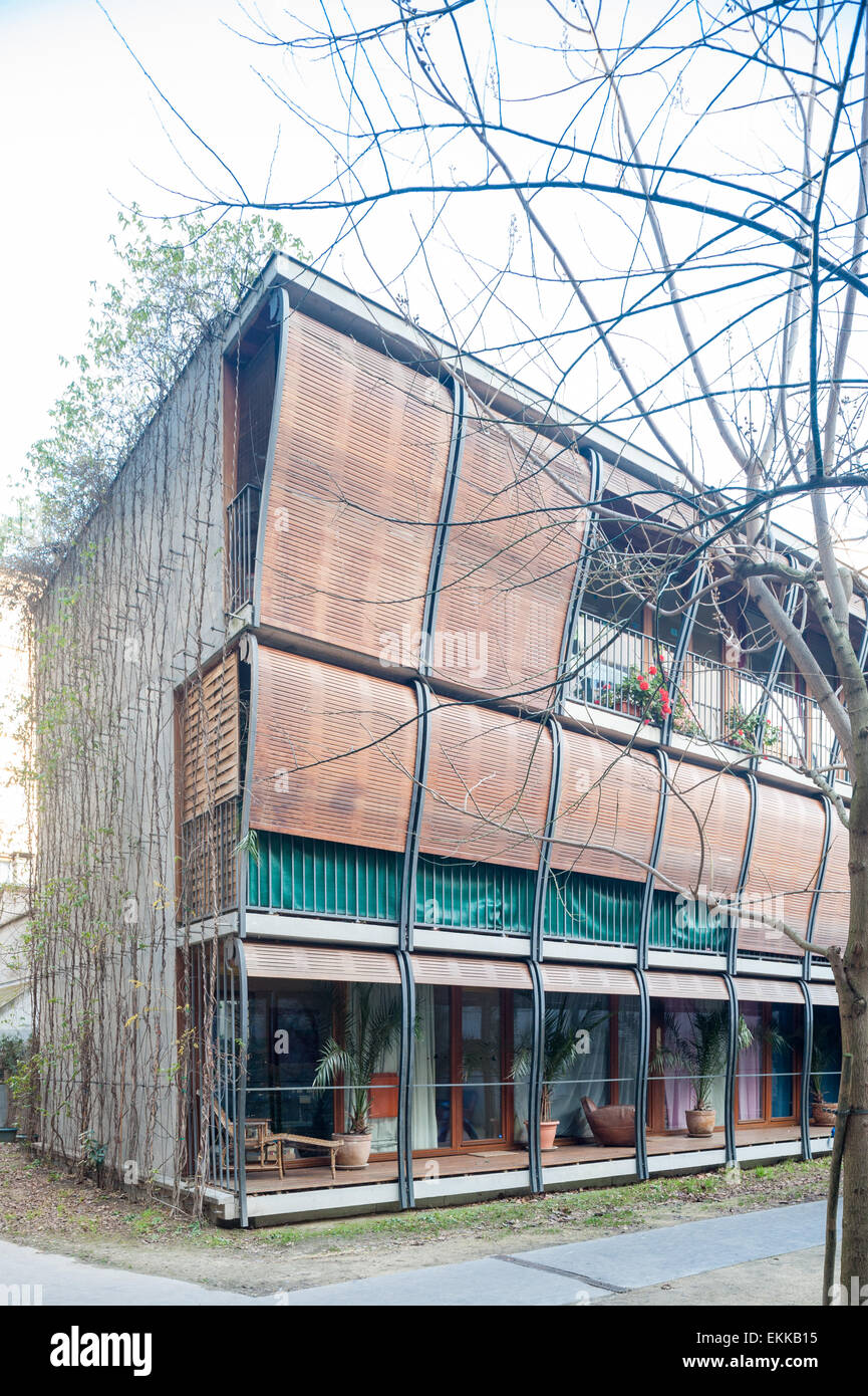 Rue des suisses Fotos und Bildmaterial in hoher Auflösung Alamy