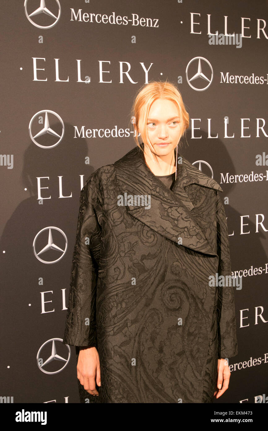 Sydney, Australien. 12. April, 2015.Mercedes Benz Fashionweek Australien Model Gemma Ward auf dem roten Teppich für die Kym Ellery Show am Sonntag, 12. April kommt. Bildnachweis: Martin Beere/Alamy Live News Stockfoto