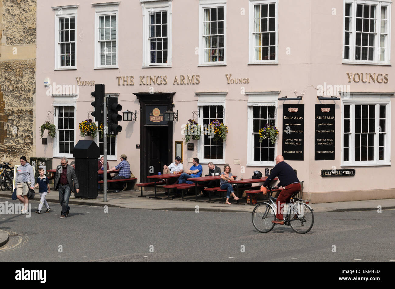 Das Kings Arms Pub im Zentrum der historischen Stadt von Oxford, U.K Stockfoto