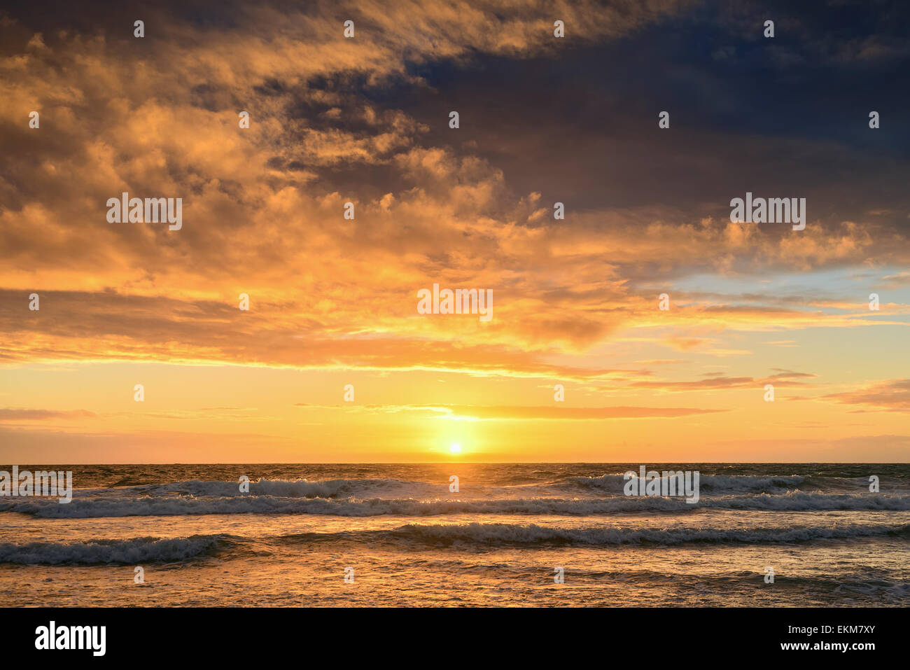 Sonnenuntergang am Strand, Glenelg, South Autralia Stockfoto