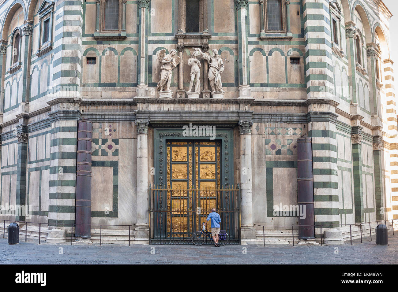 Florenz Baptisterium, Blick auf den Osten Türen des Baptisteriums in Florenz von Lorenzo Ghiberti, Toskana, Italien entworfen Stockfoto