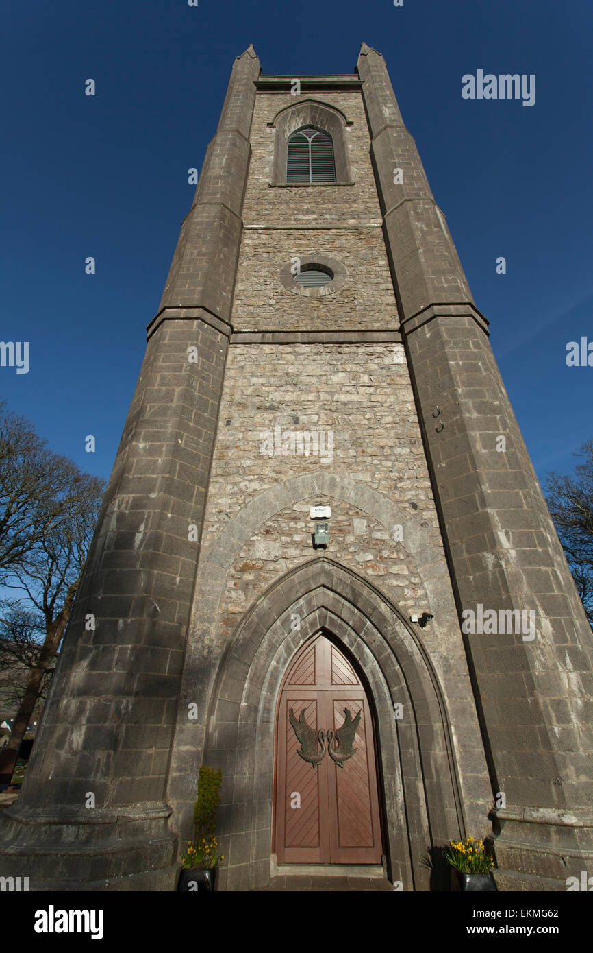 Drumcliffe Kapelle in Co. Sligo, wo William Butler Yeats begraben liegt. Stockfoto