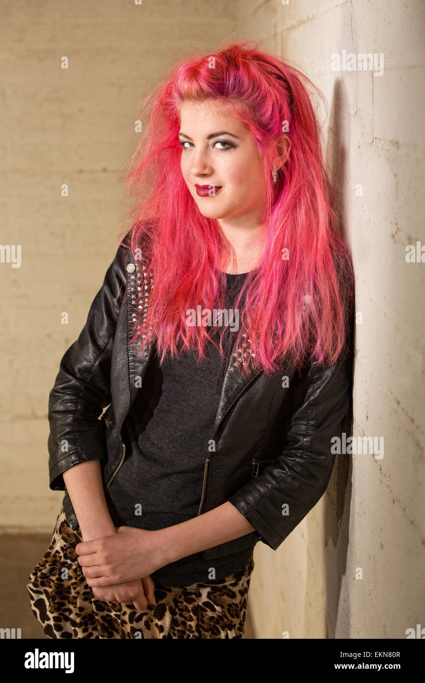 Zuversichtlich Punk Rocker Stockfoto