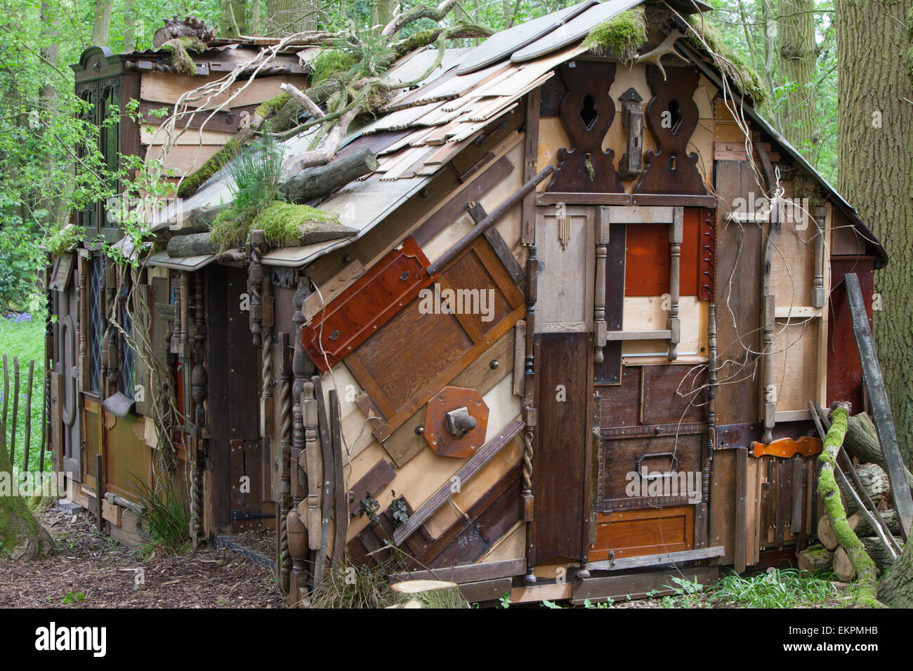 Holz Recycling-Schuppen, Packwood House, England, UK Stockfoto