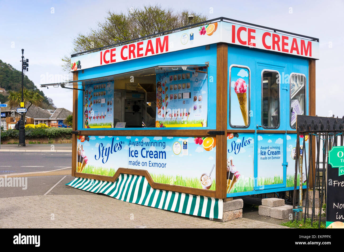 Eis Kiosk Seebad in Minehead, England, Großbritannien Stockfoto