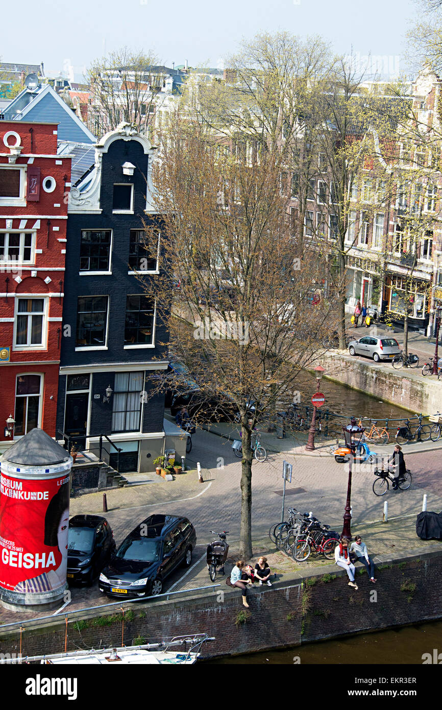 Schöne Kanal-Seite Architektur und Kanal-Seitenansichten. Amsterdam. Stockfoto