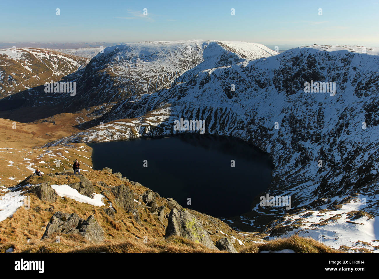 Blea Wasser, Harter fiel aus High Street. Raue Felsen High Street-Schnee Stockfoto