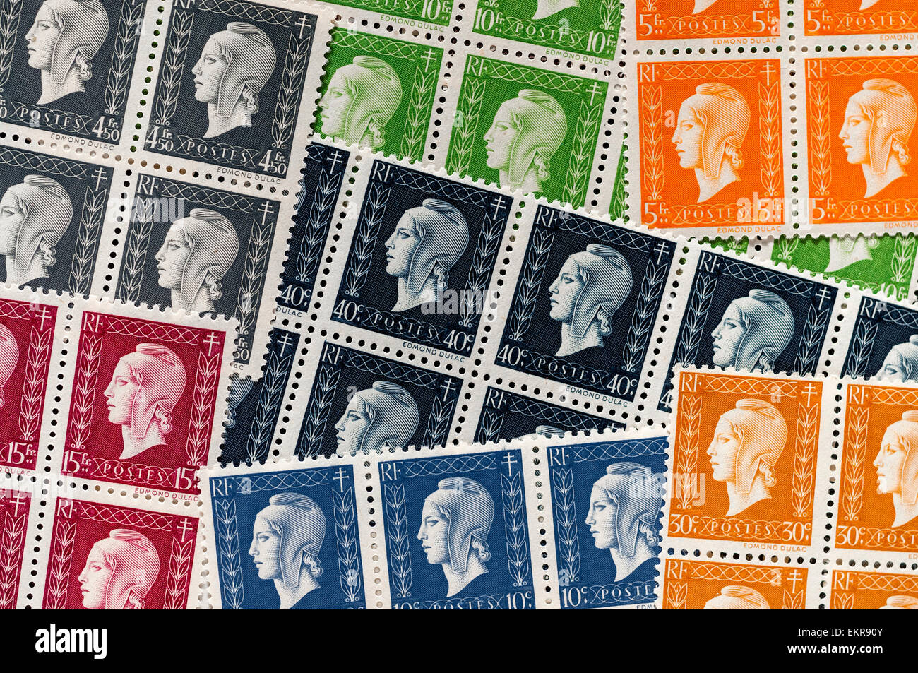 Blöcke des ungenutzten "Marianne de Dulac" französische endgültige Briefmarke, 1944/45 - Frankreich Stockfoto
