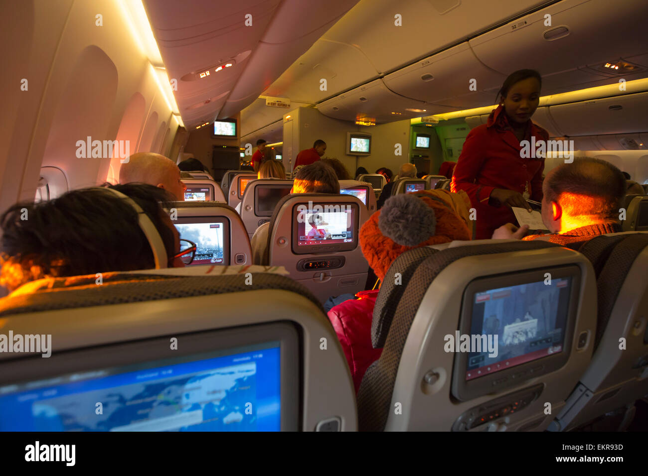 Treten ein Flugzeug über Kenia Dämmerlicht. Stockfoto