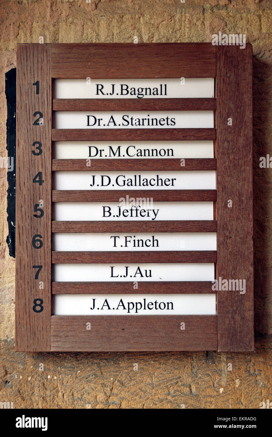 Interne Liste für die Bewohner in St John's College, Universität Oxford, Oxford, Oxfordshire, Vereinigtes Königreich. Stockfoto