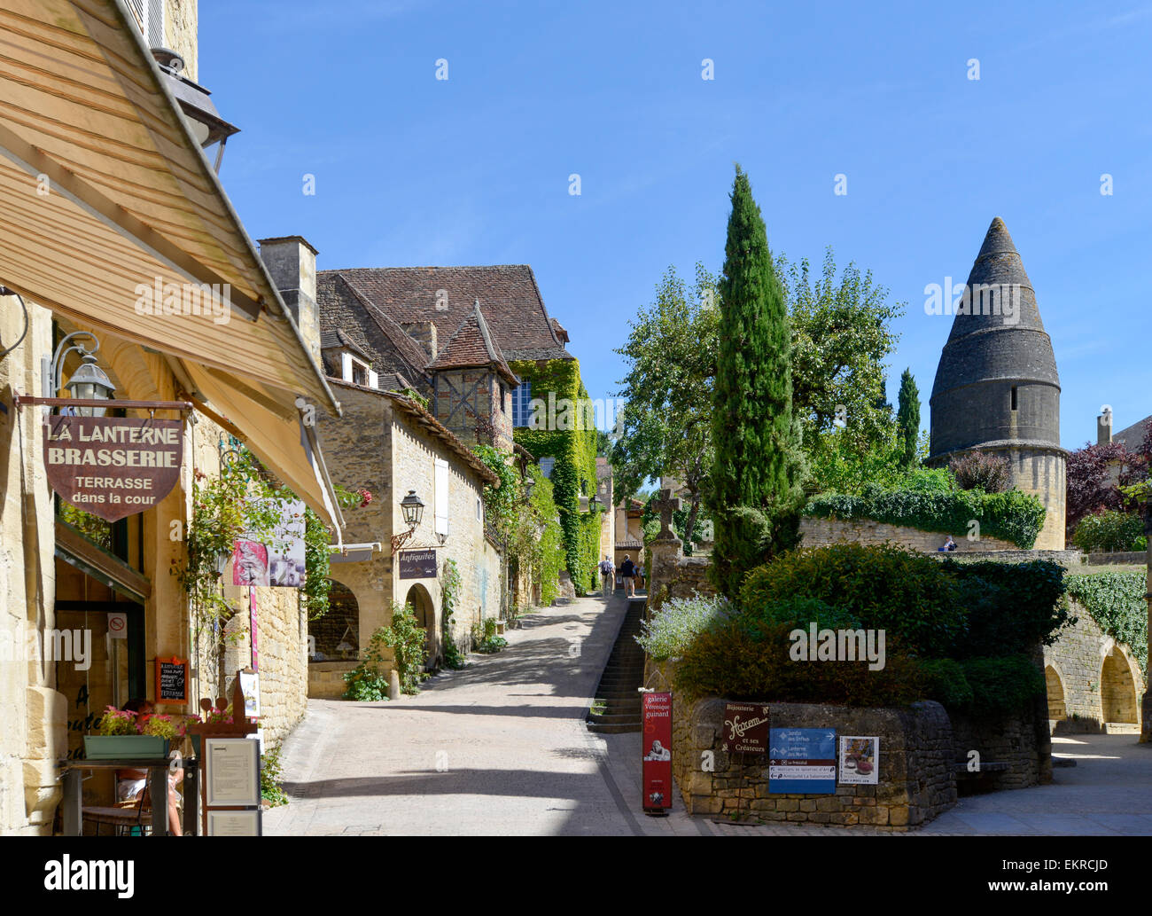 Rue Montaigne, Sarlat-la-Canéda, Perigord Noir, Dordogne, Aquitaine, Frankreich Stockfoto