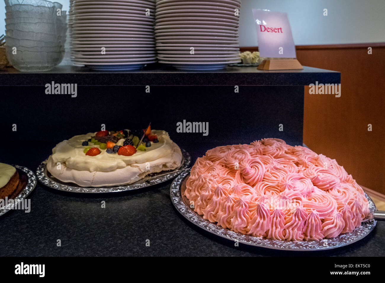 Kuchen zum Nachtisch an Hotel Smyrlabjorg, Island Stockfoto