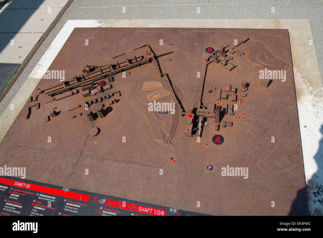 Zollverein Coal Mine Industrial Complex (Deutsch Zeche Zollverein) ist eine große Industriebrache in der Stadt Essen Stockfoto