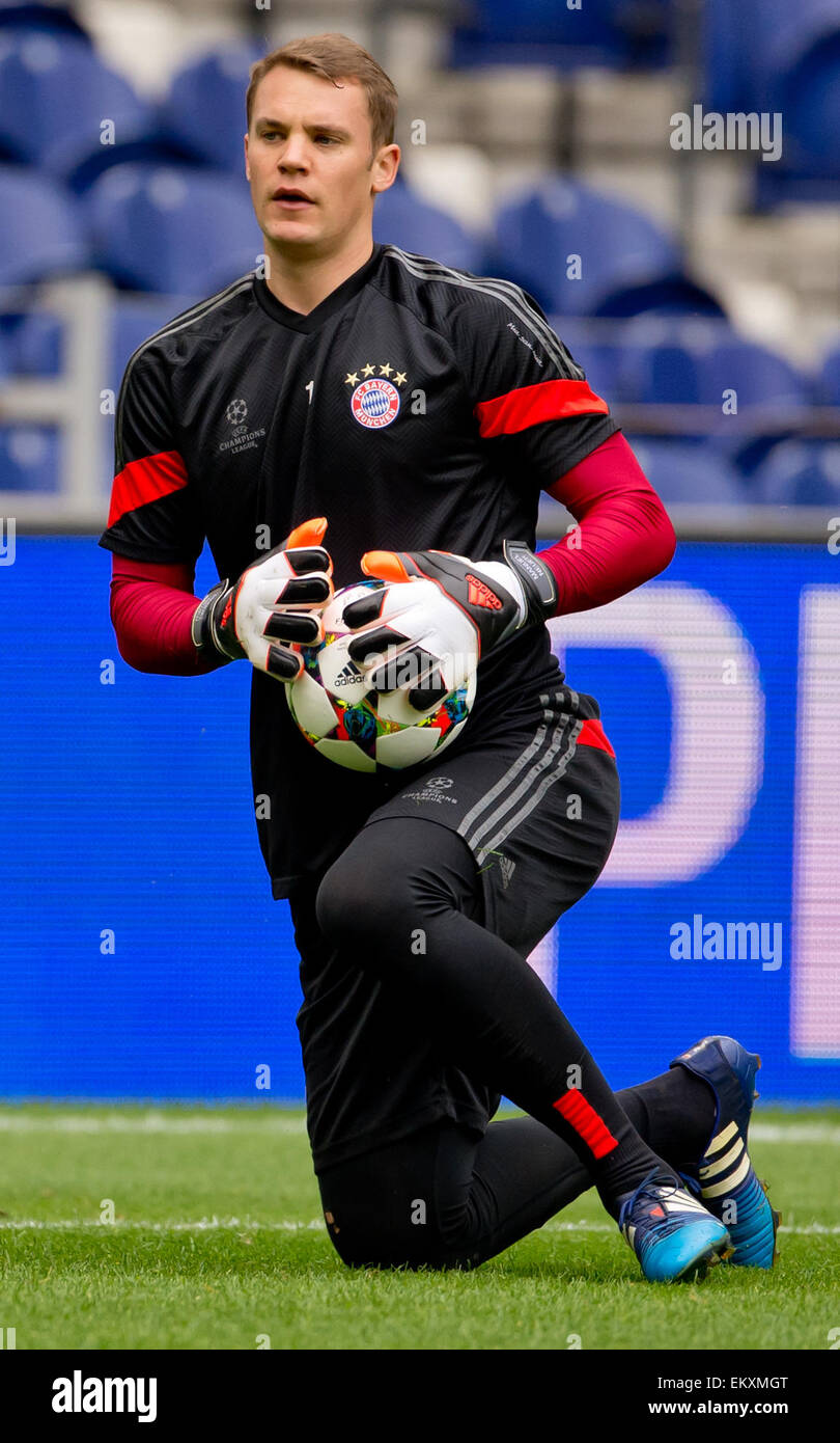 Porto, Portugal. 14. April 2015. FC Bayern Manuel Neuer in ...