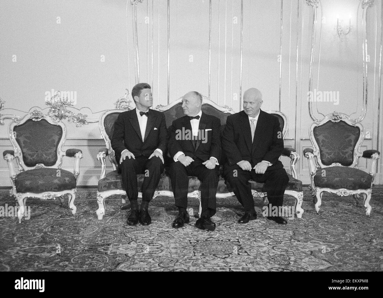 Der Gipfel von Wien. Kennedy und sowjetischen Ministerpräsidenten Nikita Khrushchev trafen sich zum ersten Mal. 4. Juni 1961. Stockfoto