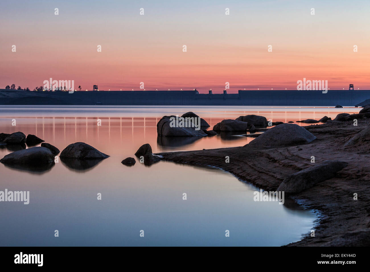 Millerton Lake und Friant Dam ist ein Reservoir, das speichert Wasser für Wasser für die