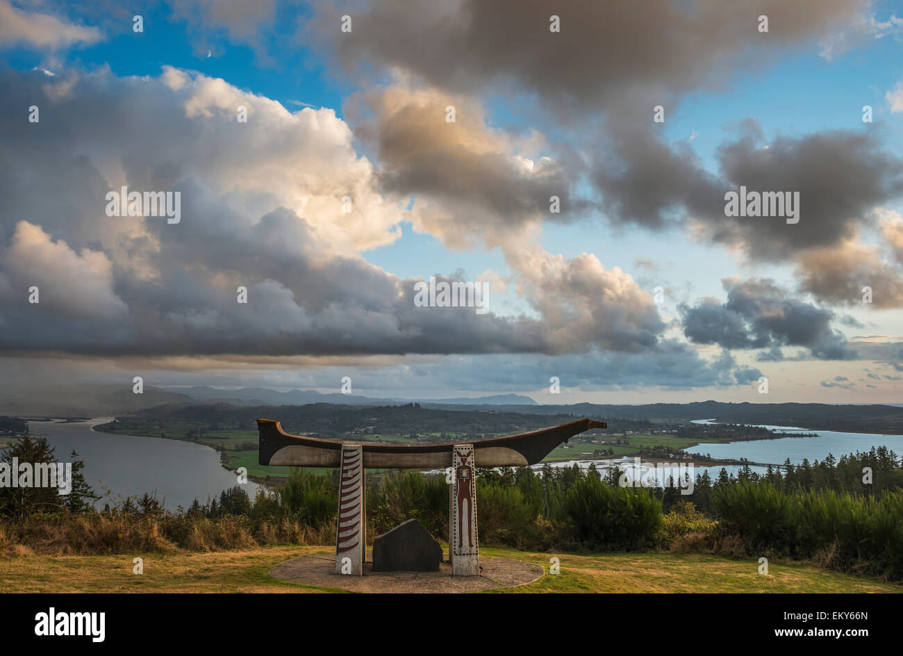 Eine feierliche Begräbnis Kanu wird auf Coxcomb Hügel gefunden; Astoria, Oregon, Vereinigte Staaten von Amerika Stockfoto