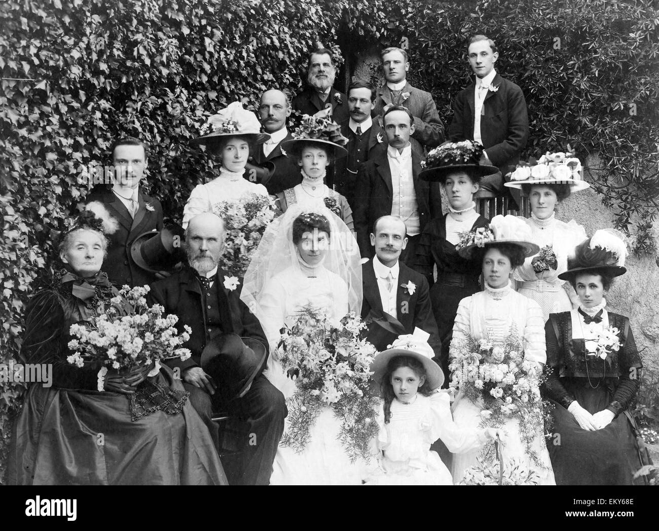 EDWARDIAN FAMILIENGRUPPE Stockfoto