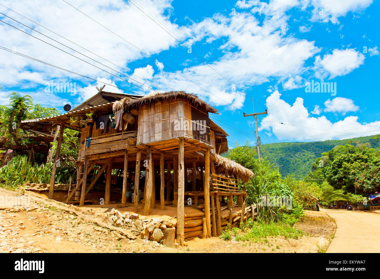 Holzhaus in Thailand Stockfoto