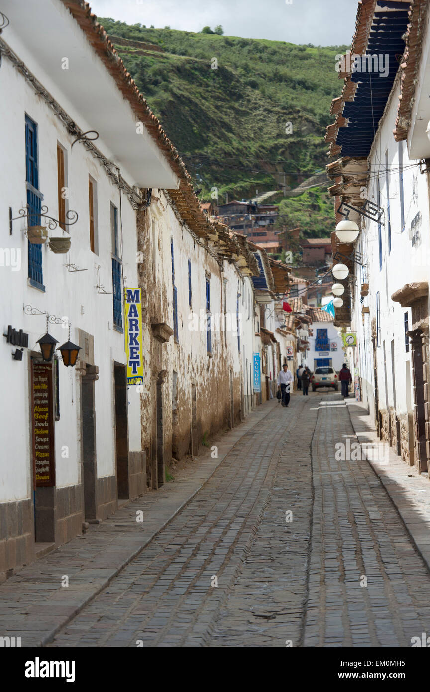 Schmale Straße im Barrio De San Blas Nachbarschaft; Cusco-Peru Stockfoto