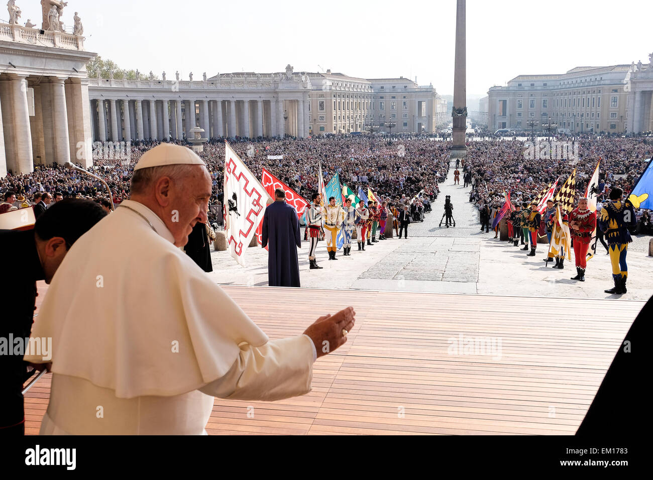 Vatikanstadt 15. April 2015 Papst Francis General Audience in St Peter's Square Credit: wirklich Easy Star/Alamy Live News Stockfoto