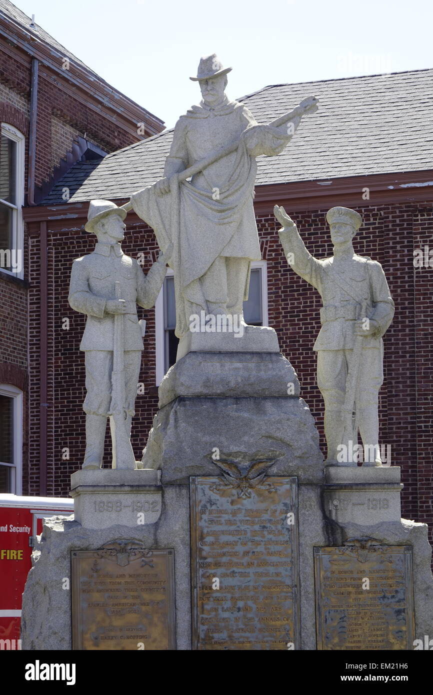 Red Bank, Middlesex County, New Jersey. Gedenkstätten für Veteranen, die in Kriegszeiten diente beginnend mit dem amerikanischen Bürgerkrieg. Stockfoto