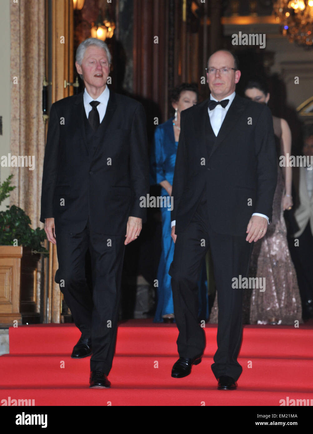 MONACO - 23. Mai 2012: Präsident Bill Clinton & Prinz Albert II von Monaco in den ersten Nächten in Monaco Gala zugunsten von Fürst Albert II von Monaco-Stiftung und der William J. Clinton Foundation, im Hotel de Paris, Monte Carlo. 23. Mai 2012 Monaco Stockfoto