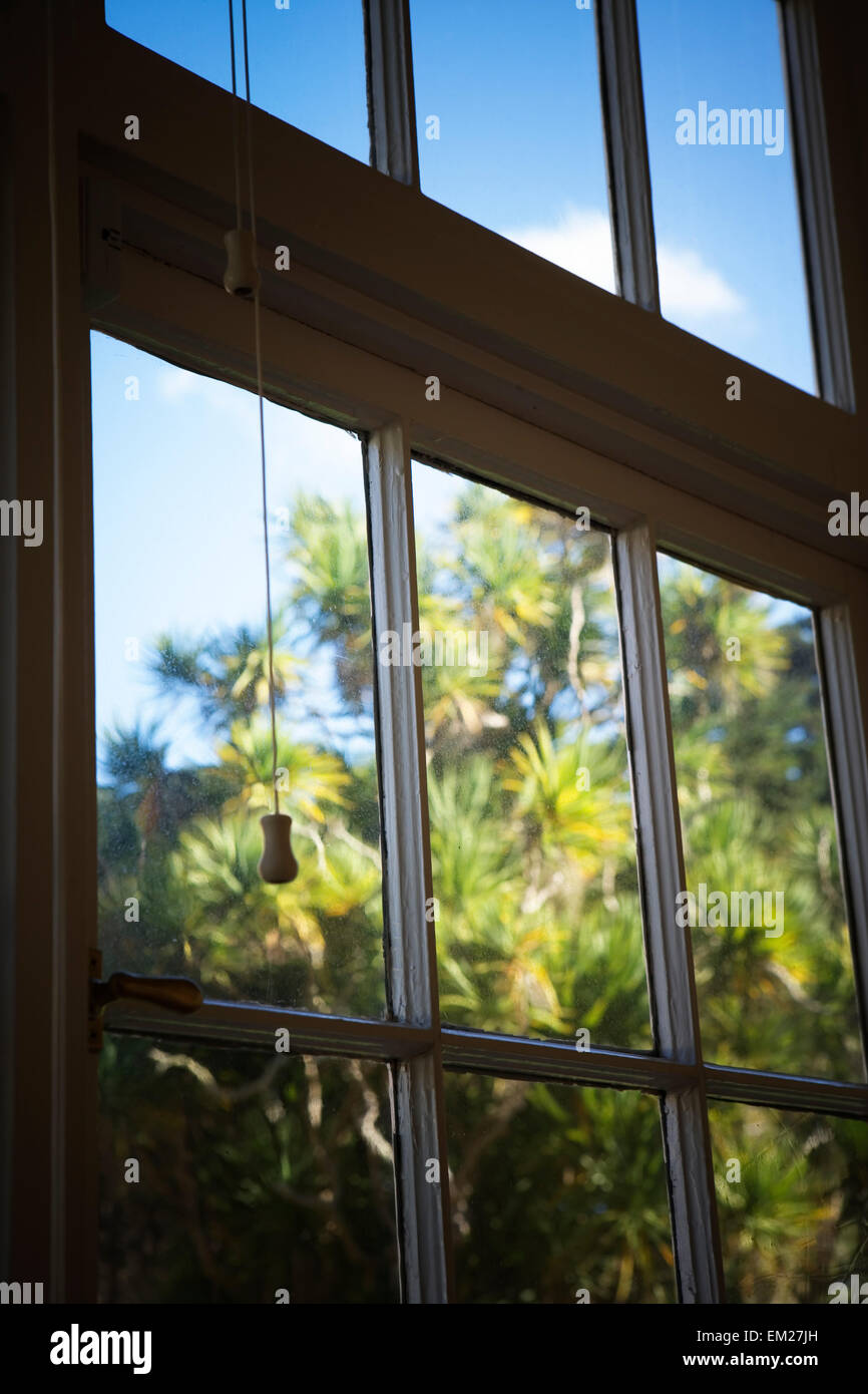 Ein gequält Fenster. Stockfoto