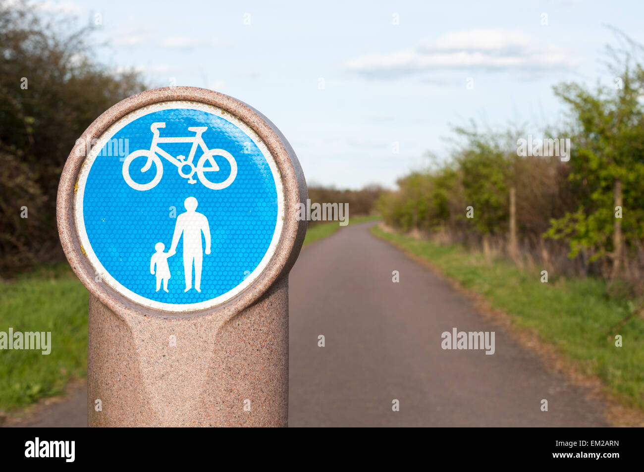 Verkehrszeichen für Fußgänger und Radfahrer freigegebenen lane Stockfoto