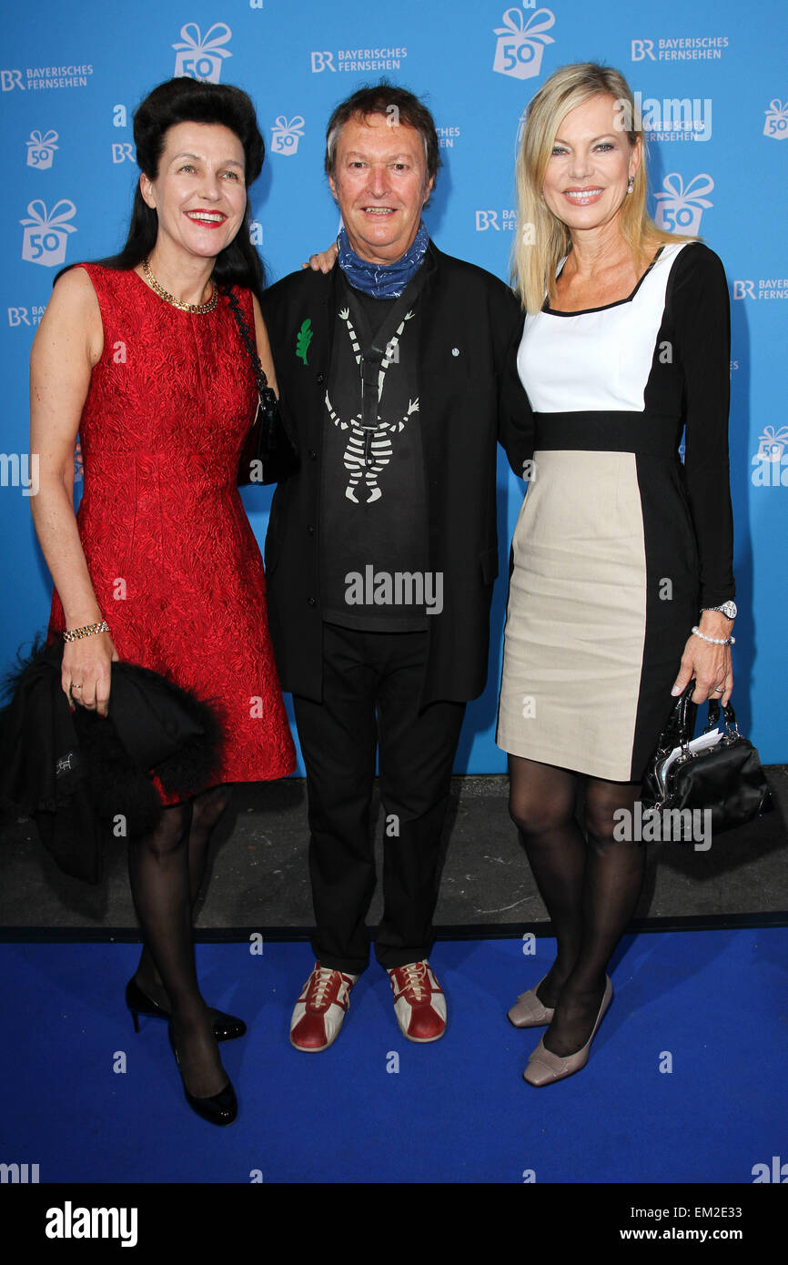 50. Jahrestag des deutschen regionalen Fernsehsenders Bayerischer Rundfunk im Studio 9 in den Studios der Bavaria Filmstadt Featuring: Bettina Reitz, Hans Juergen Buchner Alias Haindling, Nina Ruge Where: München, Deutschland: 11. Oktober 2014 Stockfoto