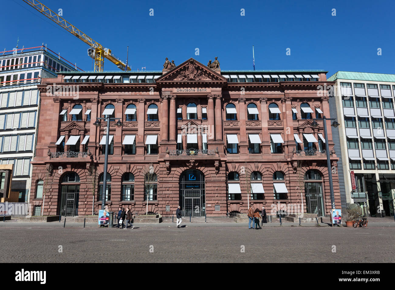 Altes Gebäude der Deutschen Bank in der Stadt in Bremen, Deutschland Stockfoto