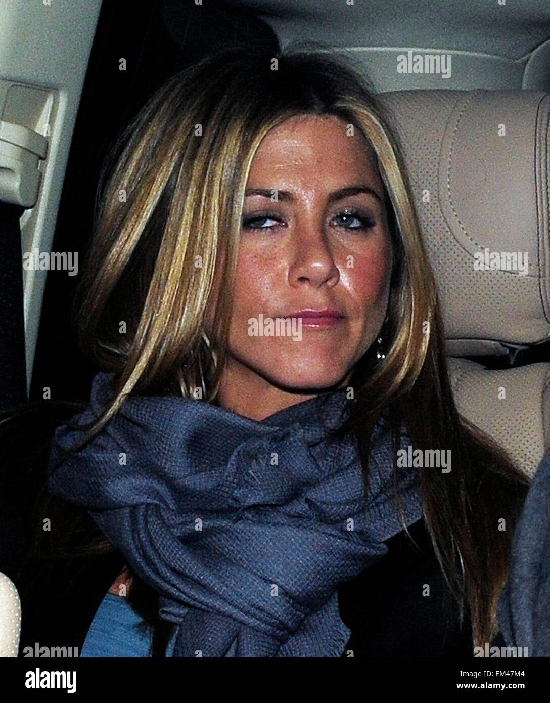 02 March 2009 London Amerikanische Schauspielerin Jennifer Aniston Verlassen Shoreditch House Um 23 00 Nach Dem Abendessen Mit Co Star Owen Wilson Und Der Rest Der Besetzung Von Ihren Neuen Film Marley Me Nach