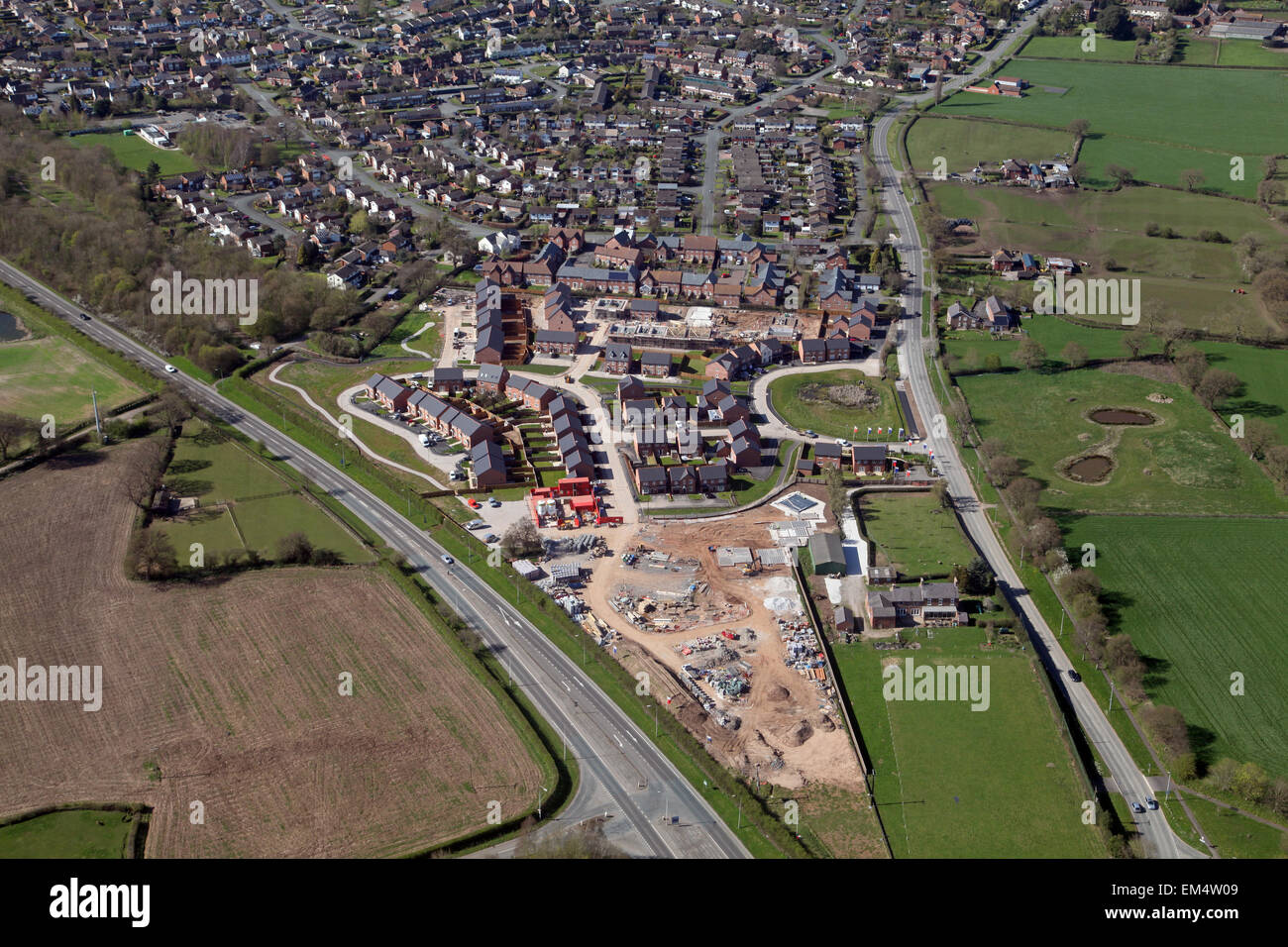Luftbild des neuen Wohnungen im Bau in Cheshire, Großbritannien Stockfoto
