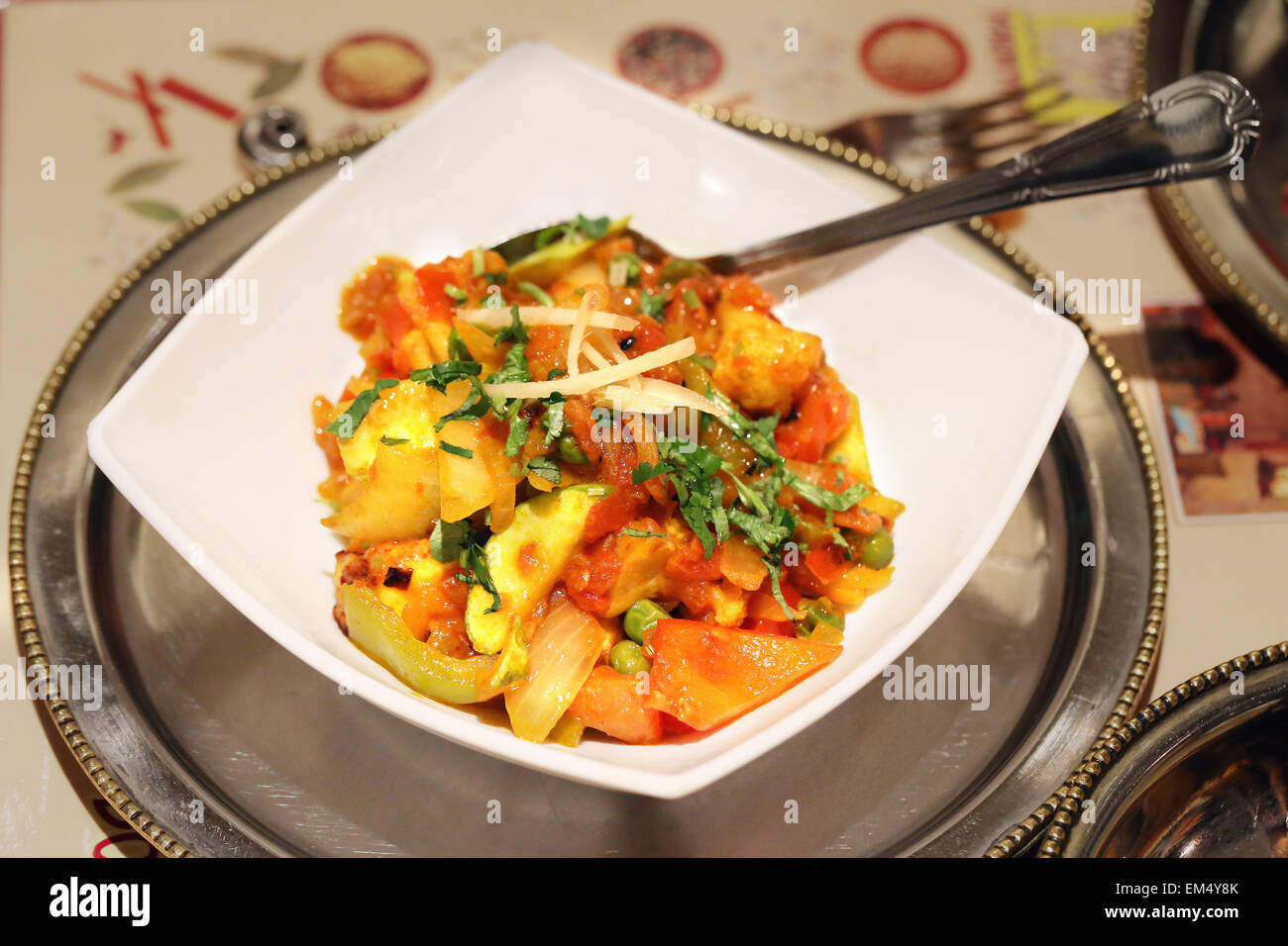 Indische Gemüse vegetarisches Gericht ist nah oben fotografiert. Stockfoto