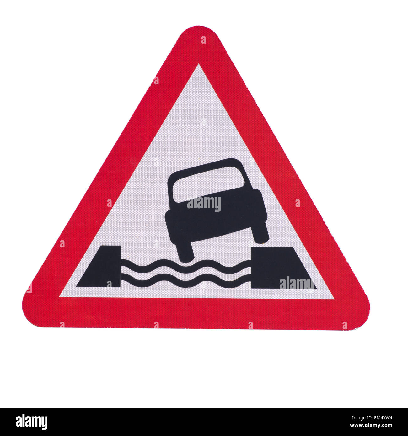 Wasserlauf neben Road Ahead Verkehr Warnzeichen UK Stockfoto