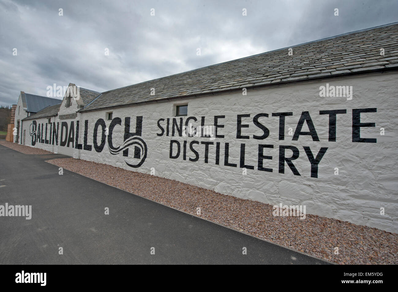 Speyside, UK. 16. April 2015. Herzog und Herzogin von Rothesay öffnen Ballindalloch Single Estate Brennerei in Speyside. Bildnachweis: David Gowans/Alamy Live-Nachrichten Stockfoto