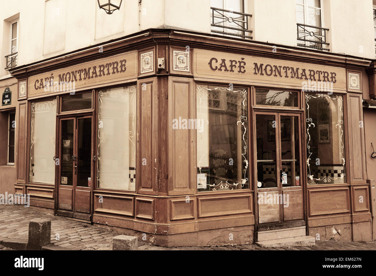 Ein traditionelles Paris Café in Montmartre Paris Frankreich Europa Stockfoto